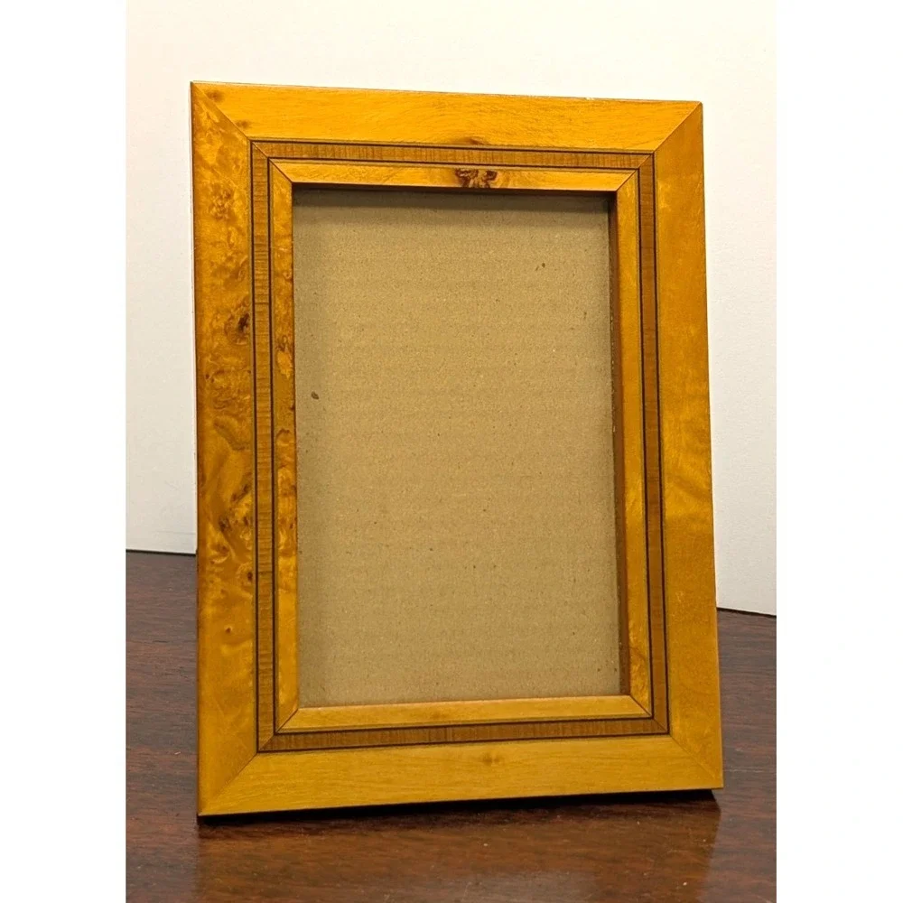 Vintage Figured Maple Wood Picture Frame Inlaid Accent Easel Back 5x7 Photo